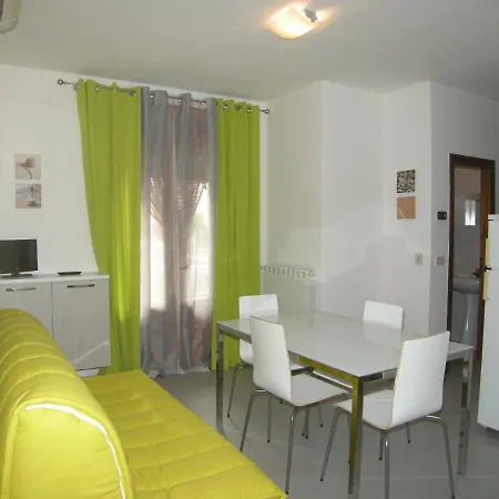 In 25011 Rosolina Mare